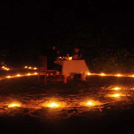 Rasdhoo Coralville Exterior photo